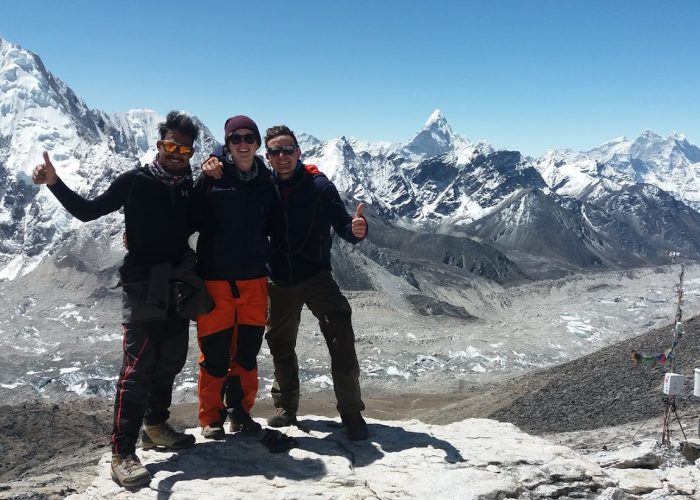 EVEREST CAMP TREKKING (3)