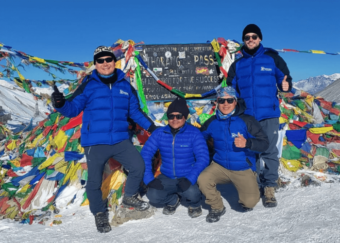 MERA PEAK (6) MERA PEAK (6)